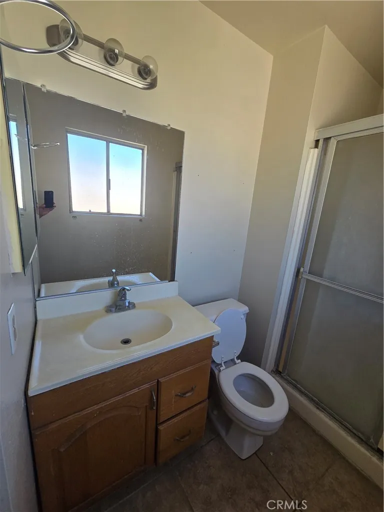 Additional image 60 of 700 W La Veta Ave Unit J6, Orange, CA 92868