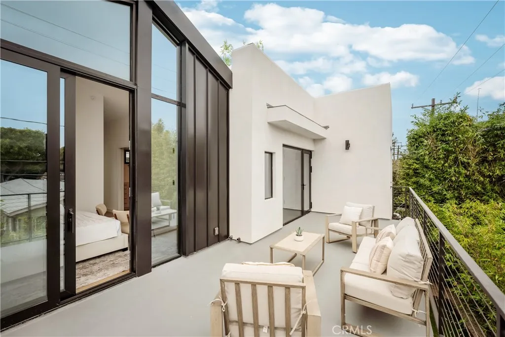 Additional image 32 of 8904 Hubbard St, Culver City, CA 90232