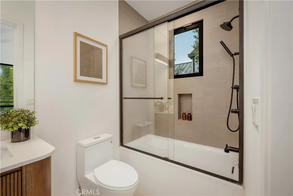 Additional image 39 of 8904 Hubbard St, Culver City, CA 90232