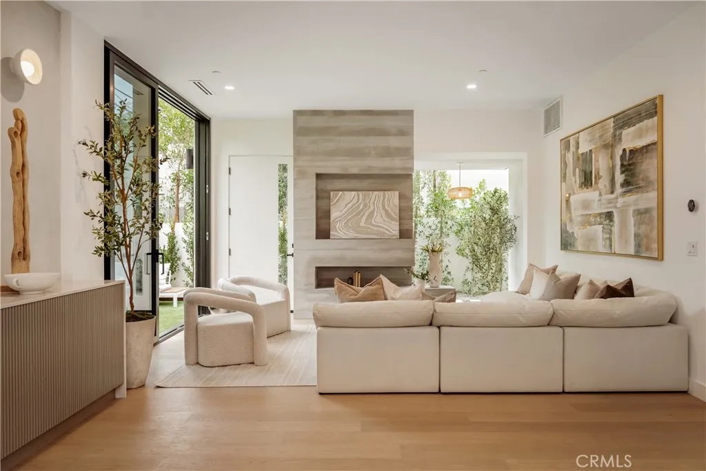 Additional image 3 of 8904 Hubbard St, Culver City, CA 90232
