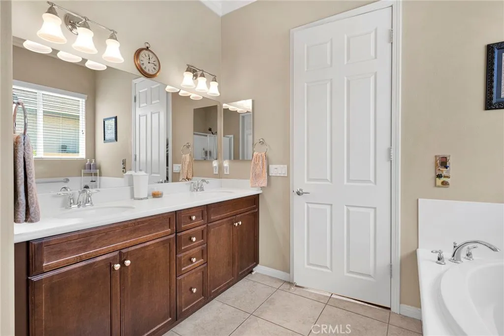 Additional image 77 of 10397 Darby Rd, Apple Valley, CA 92308