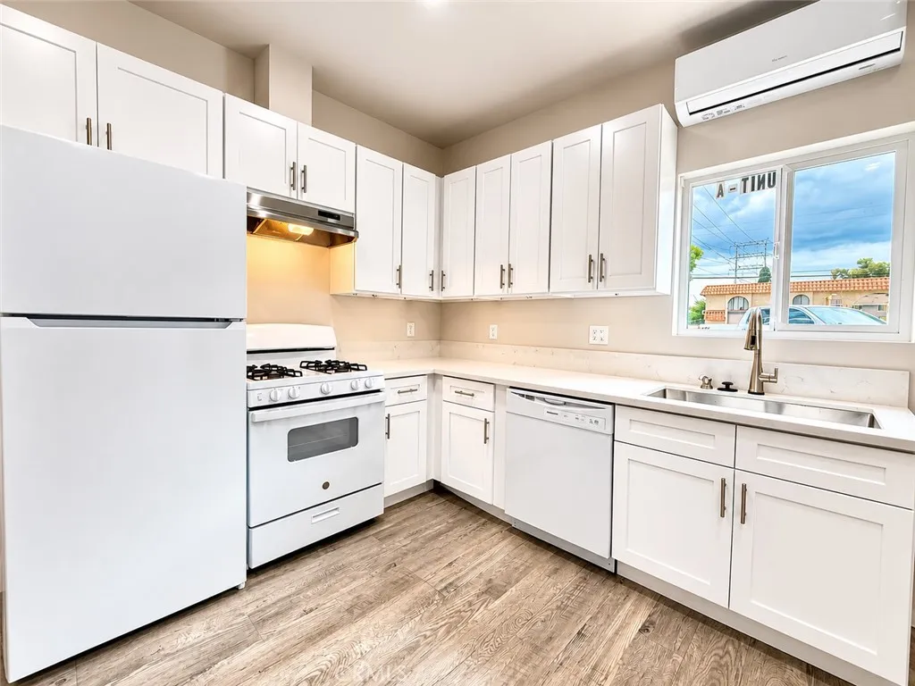 Additional image 11 of 8633 Park Street Unit 1/2, Bellflower, CA 90706