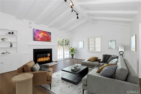 4147 Faculty Avenue, Long Beach, CA MLS: SB25083650