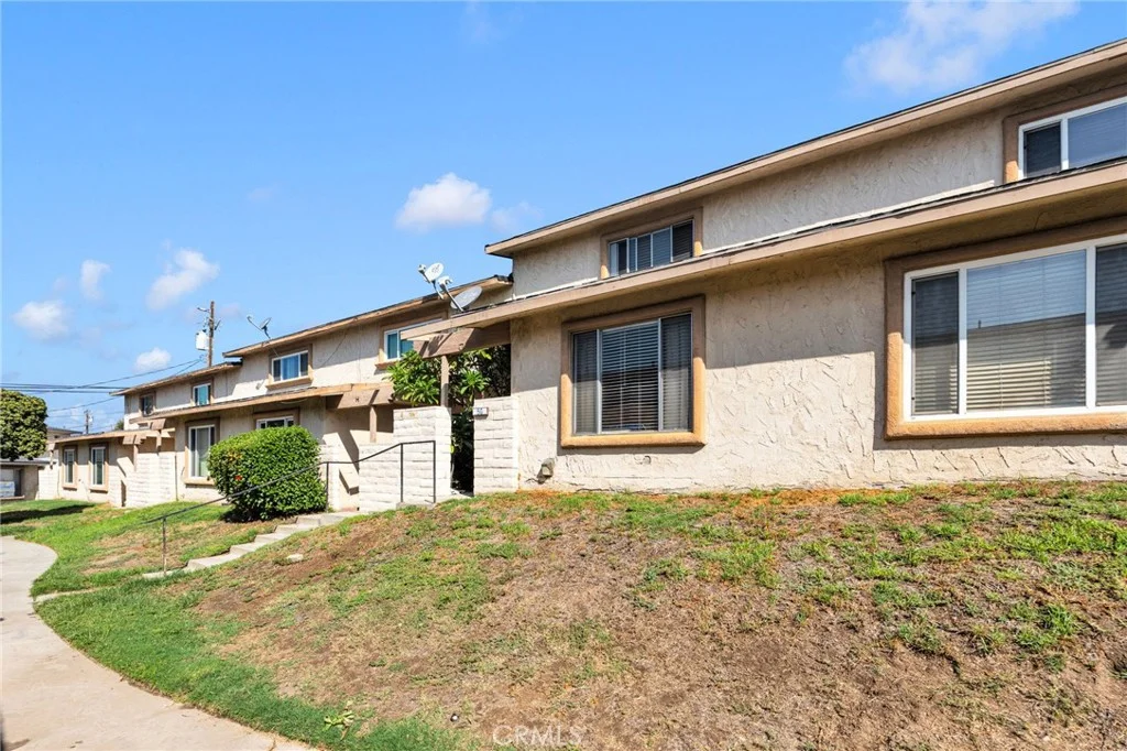 3700 Mountain Avenue Unit 5G, San Bernardino, CA 92404