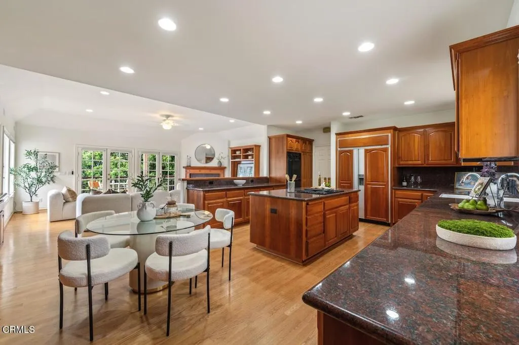 Additional image 6 of 3250 Mesaloa Lane, Pasadena, CA 91107