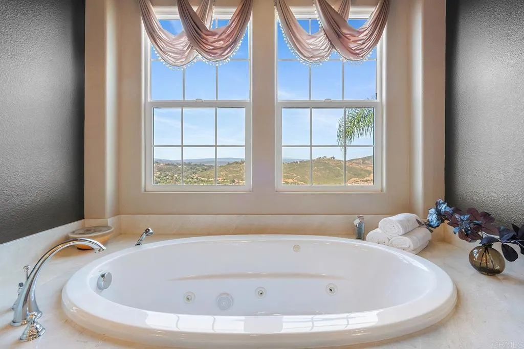 Additional image 95 of 3222 Sitio Oceano, Carlsbad, CA 92009