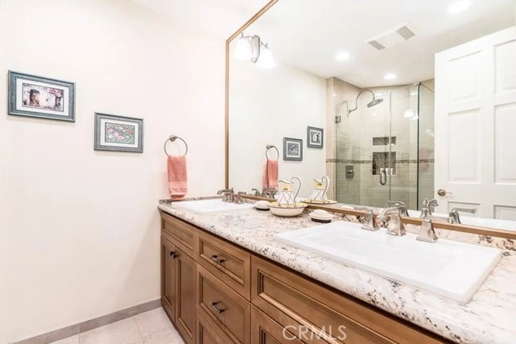 Additional image 27 of 4765 Park Encino Lane Unit 133, Encino, CA 91436