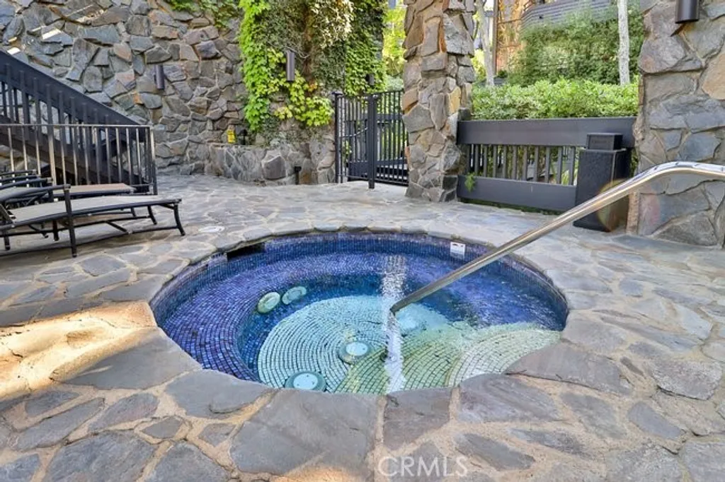 Additional image 35 of 4765 Park Encino Lane Unit 133, Encino, CA 91436