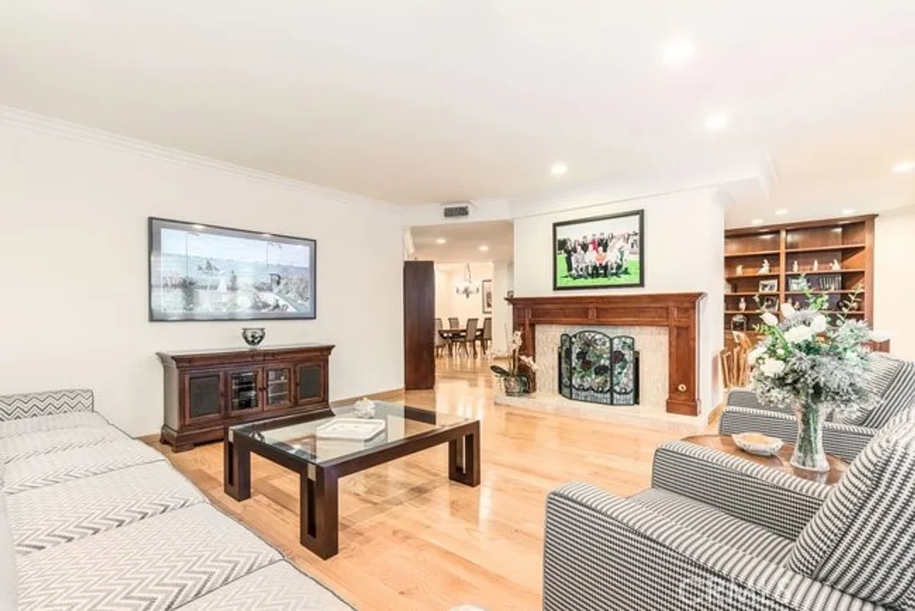 Additional image 7 of 4765 Park Encino Lane Unit 133, Encino, CA 91436