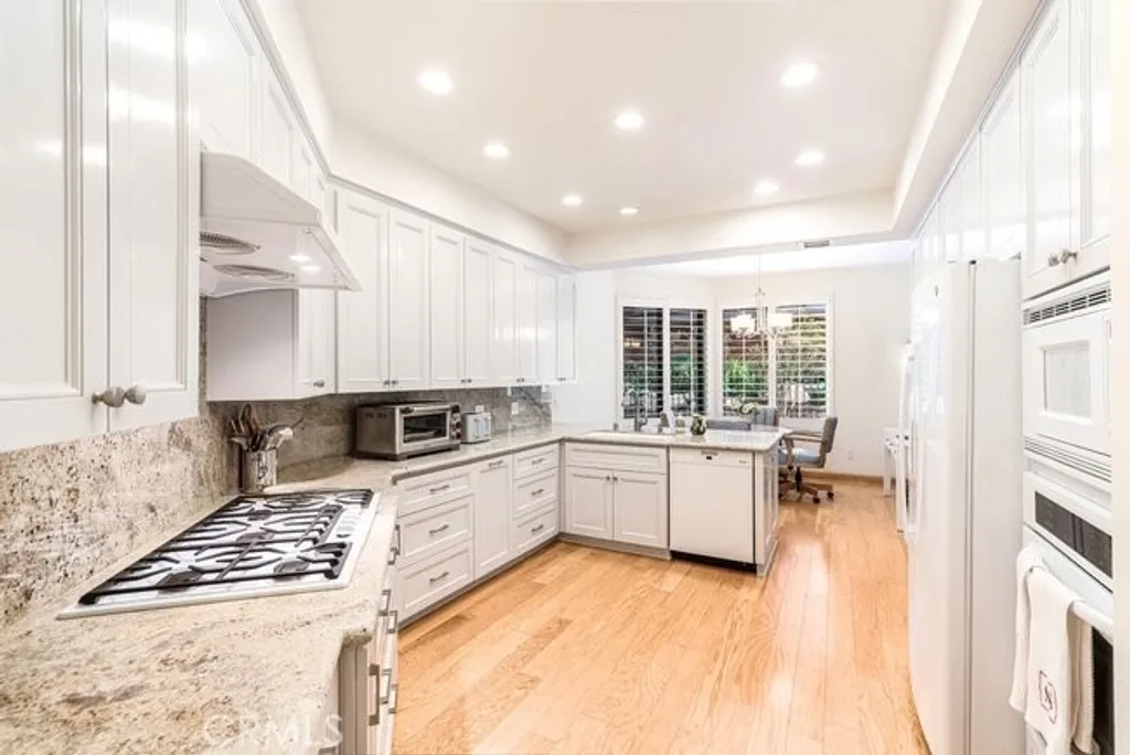 Additional image 13 of 4765 Park Encino Lane Unit 133, Encino, CA 91436