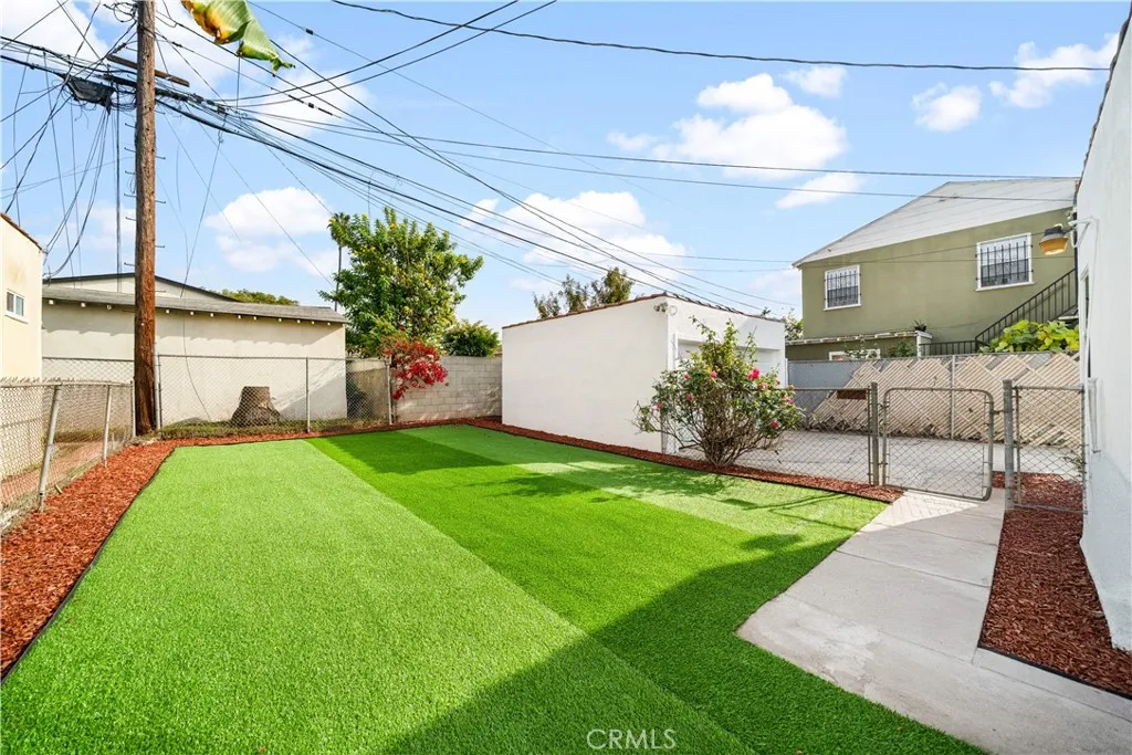 Additional image 54 of 1558 Hauser Blvd, Los Angeles, CA 90019