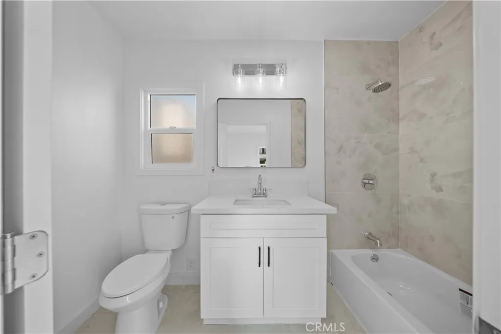 Additional image 25 of 1558 Hauser Blvd, Los Angeles, CA 90019