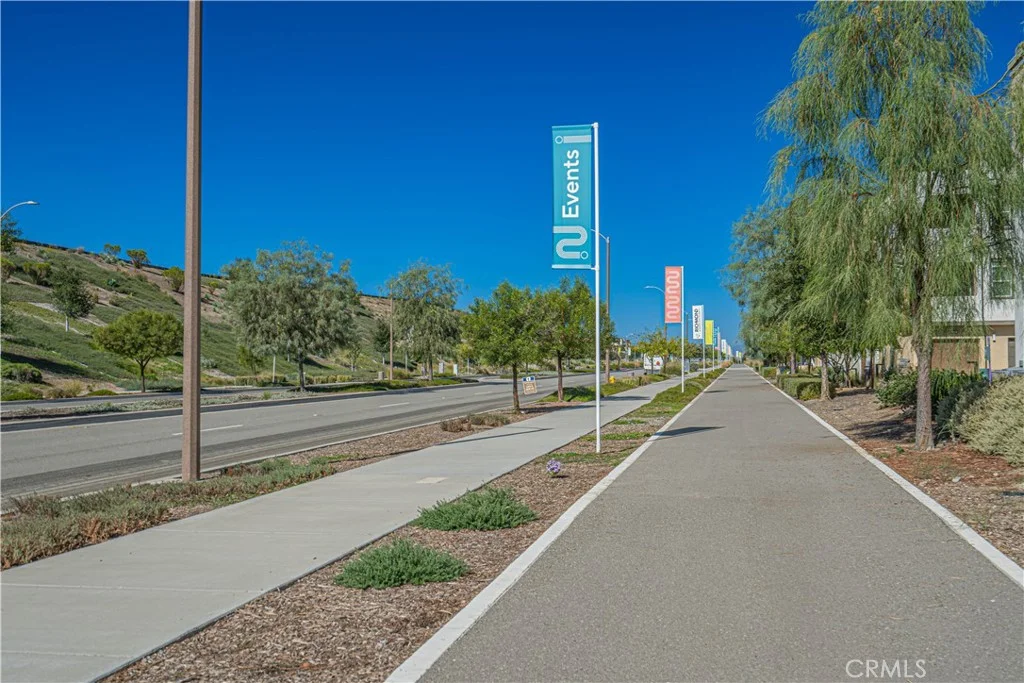 27406 Merlin Pl Unit 101, Valencia, CA 91381