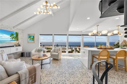 2696 Queda Way, Laguna Beach, CA MLS: CV25056243