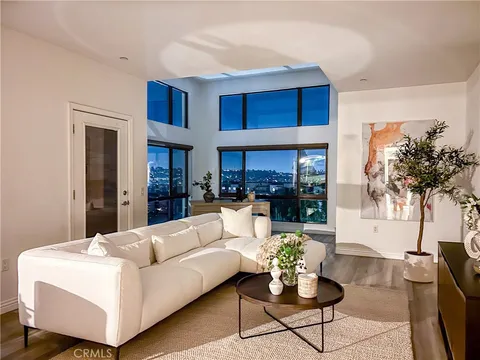 600 N Atlantic Boulevard Unit 625, Monterey Park, CA MLS: AR25059962