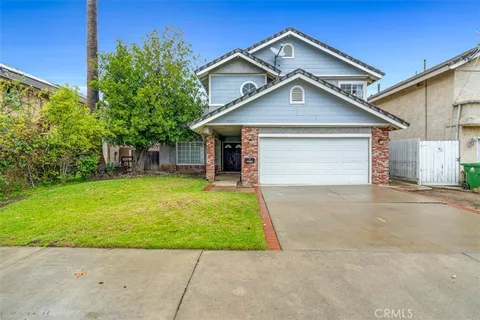 20917 Bassett Street, Canoga Park, CA 91303 - MLS#: SR25056861