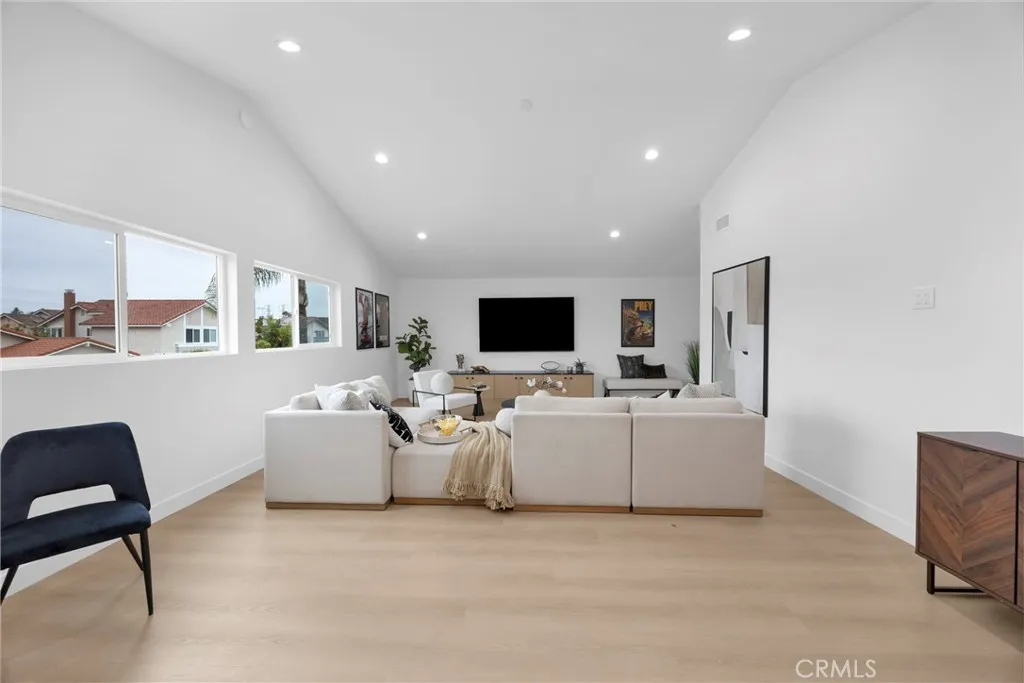 Additional image 108 of 8792 Baywood Drive, Huntington Beach, CA 92646