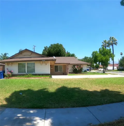 1426 W Berkeley Court, Ontario, CA MLS: CV25053301