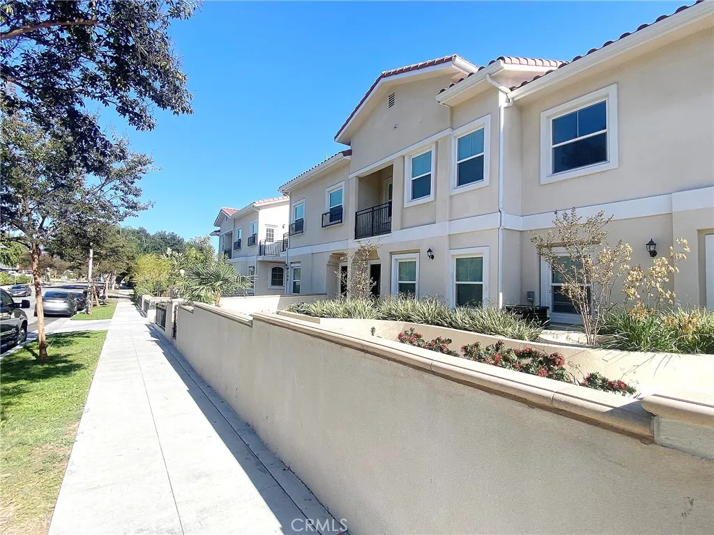 Additional image 47 of 300 Alhambra Road E Unit D, Alhambra, CA 91801