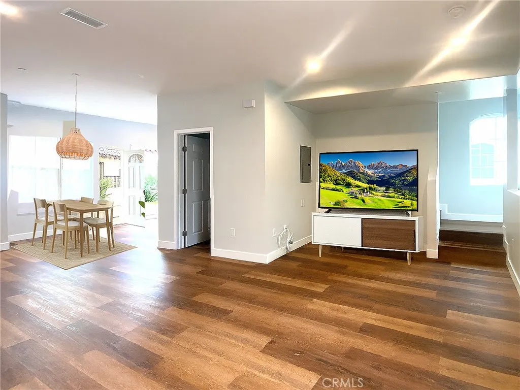 Additional image 7 of 300 Alhambra Road E Unit D, Alhambra, CA 91801
