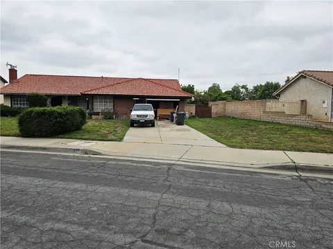 675 W Norwood Street, Rialto, CA MLS: CV25101806