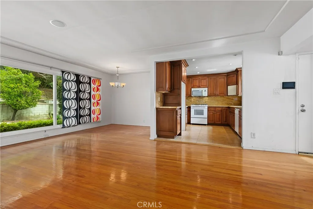 Additional image 7 of 5339 Thornburn Street, Los Angeles, CA 90045