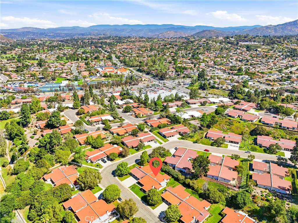 Additional image 104 of 16677 Orilla Dr, San Diego, CA 92128