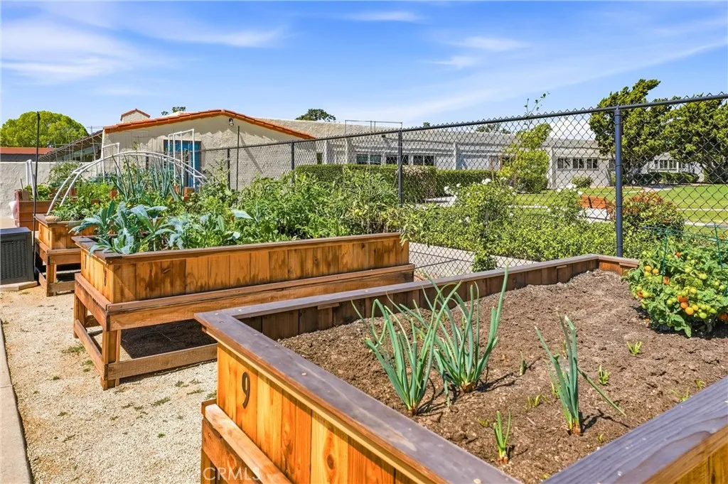 Additional image 54 of 16677 Orilla Dr, San Diego, CA 92128