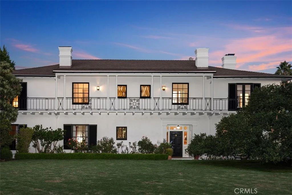 760 Holladay Rd, Pasadena, CA 91106 photo 2