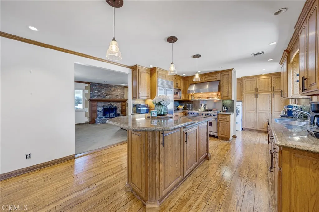 Additional image 16 of 204 S Wilson Ave, Covina, CA 91724