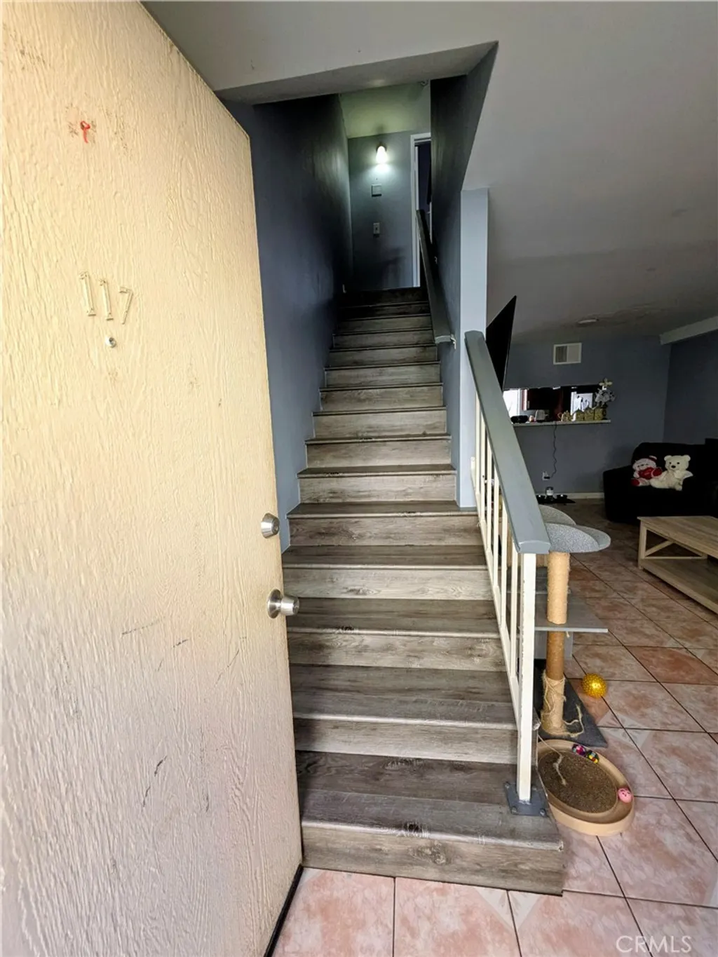 9834 Sepulveda Boulevard Unit 117, North Hills, CA 91343