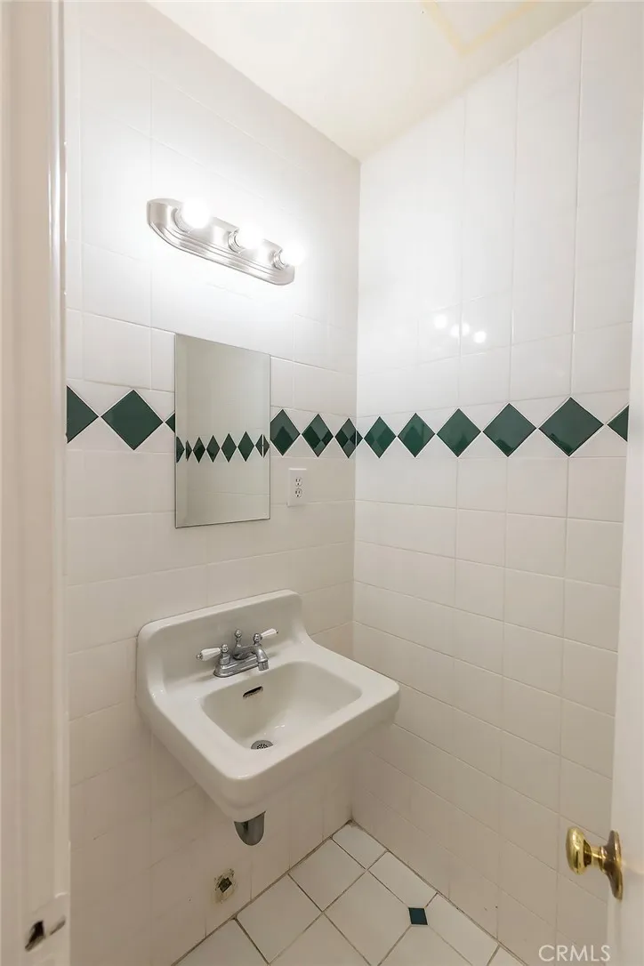 Additional image 33 of 2424 Torrance Boulevard, Torrance, CA 90501