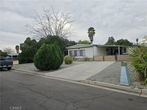 733 Haley Way, Hemet, CA 92543 - MLS#: SW25021600