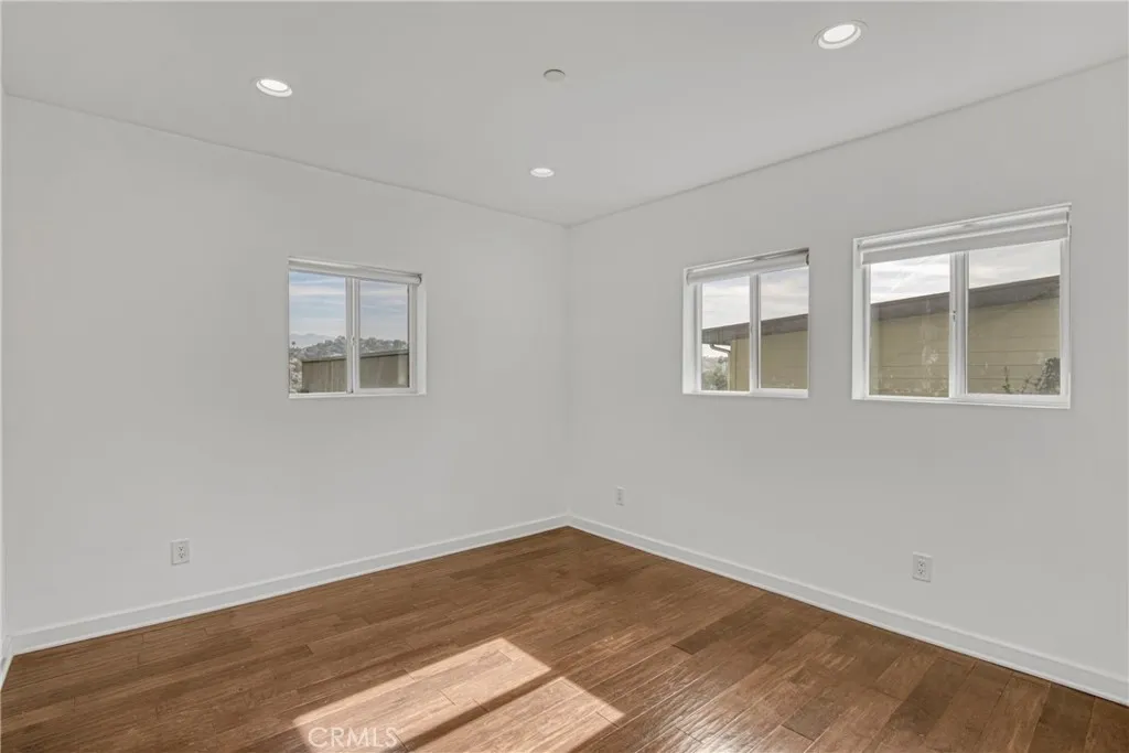 Additional image 54 of 3439 Winslow Dr, Los Angeles, CA 90026