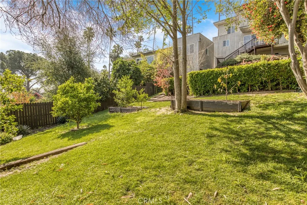 Additional image 75 of 3439 Winslow Dr, Los Angeles, CA 90026