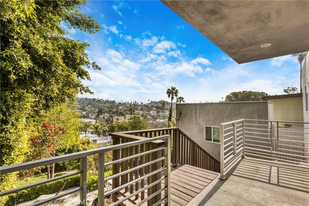 Additional image 68 of 3439 Winslow Dr, Los Angeles, CA 90026