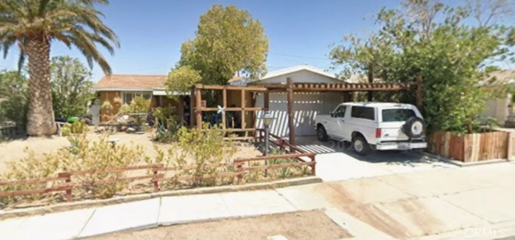 301 Beverly Ave  