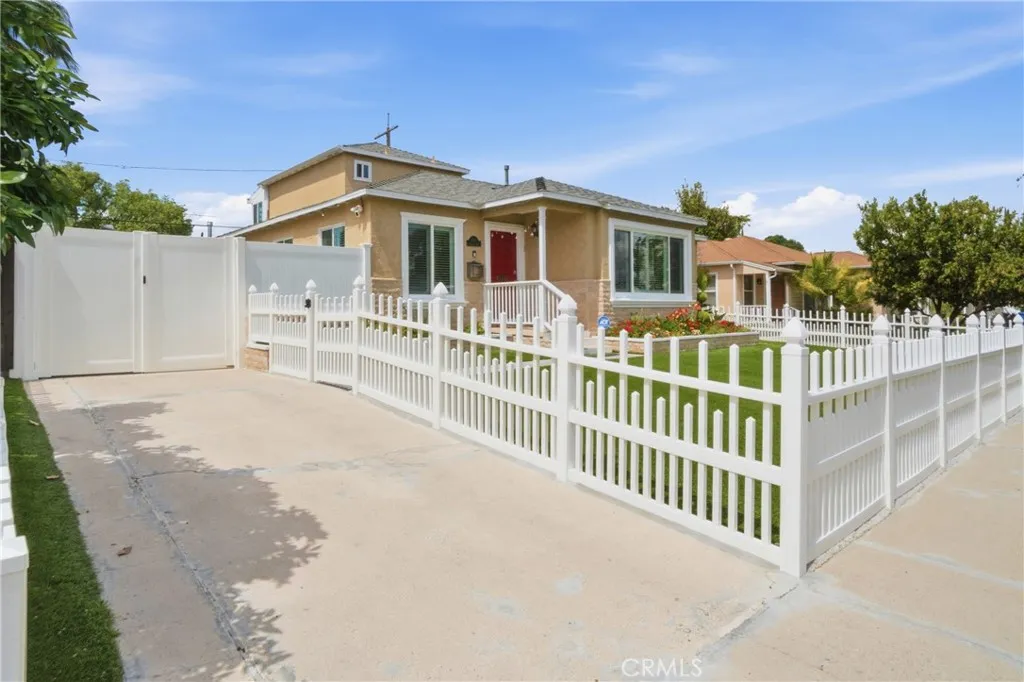 6139 Jamieson Ave, Encino, CA 91316