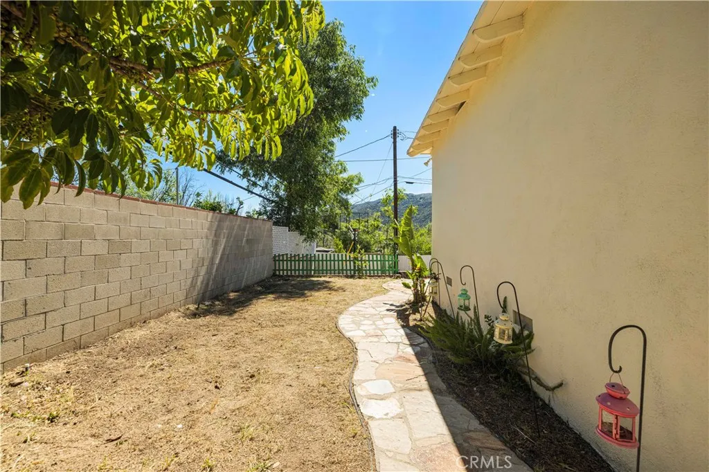 Additional image 30 of 9601 Creemore Place, Tujunga, CA 91042