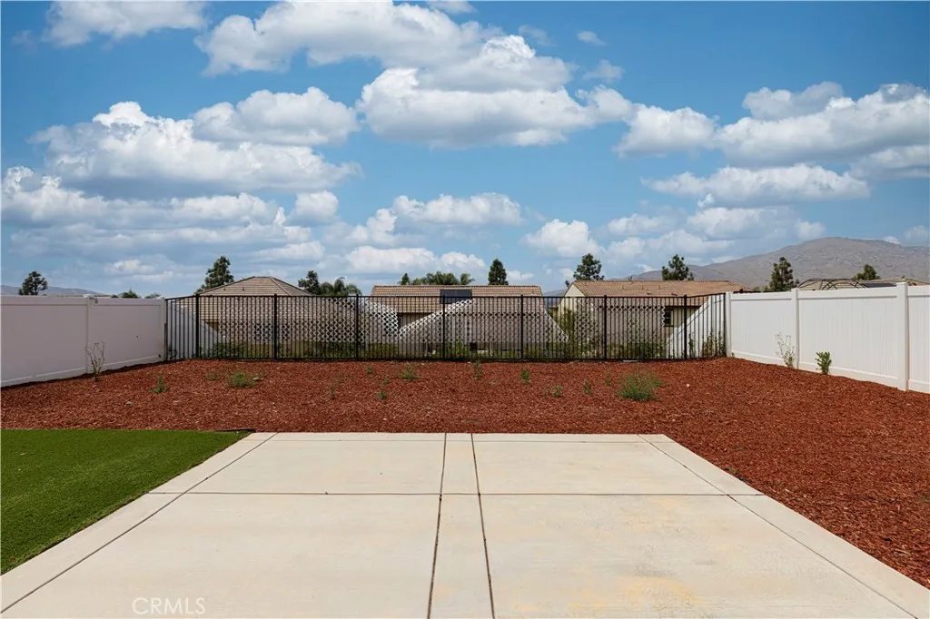 Additional image 78 of 2957 Flagstaff Dr, Jurupa Valley, CA 92509