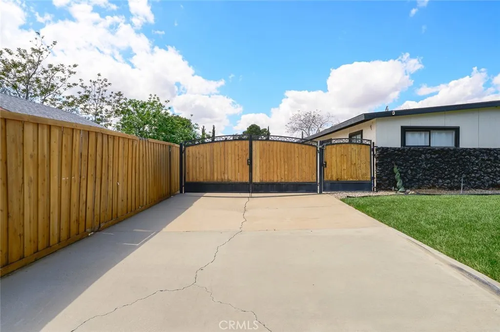 Additional image 50 of 1057 N Alessandro St, Banning, CA 92220