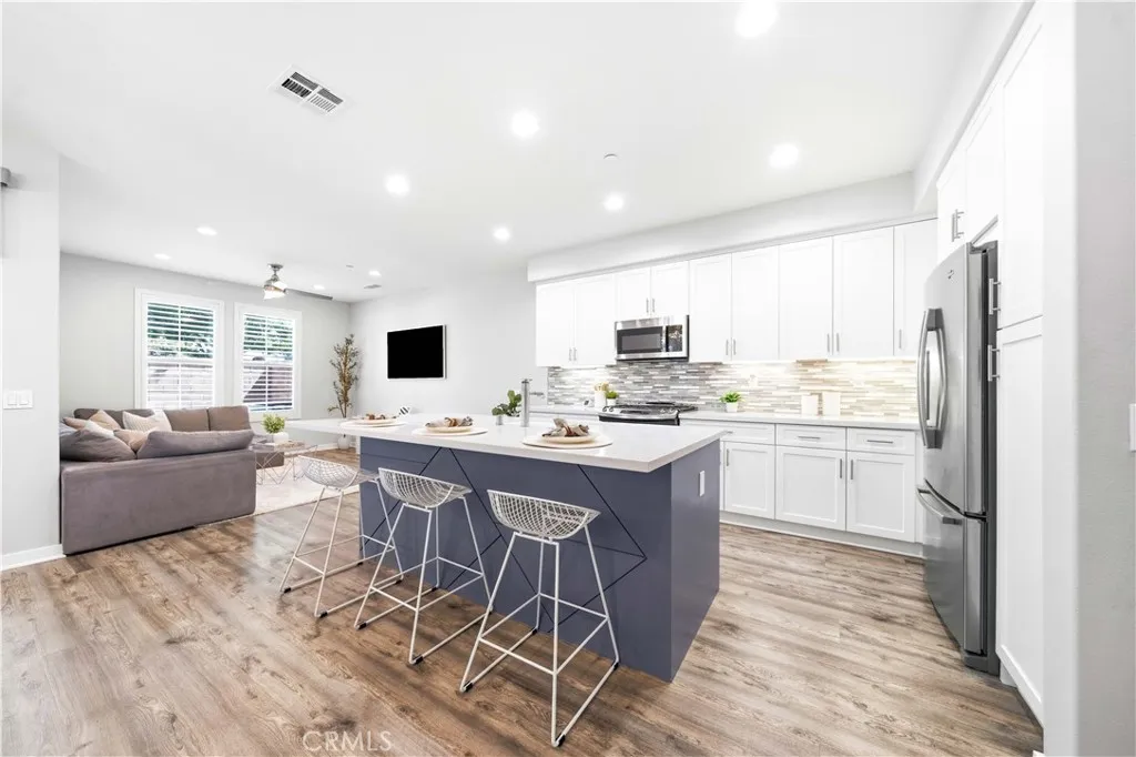 Additional image 81 of 49 Finch, Lake Forest, CA 92630