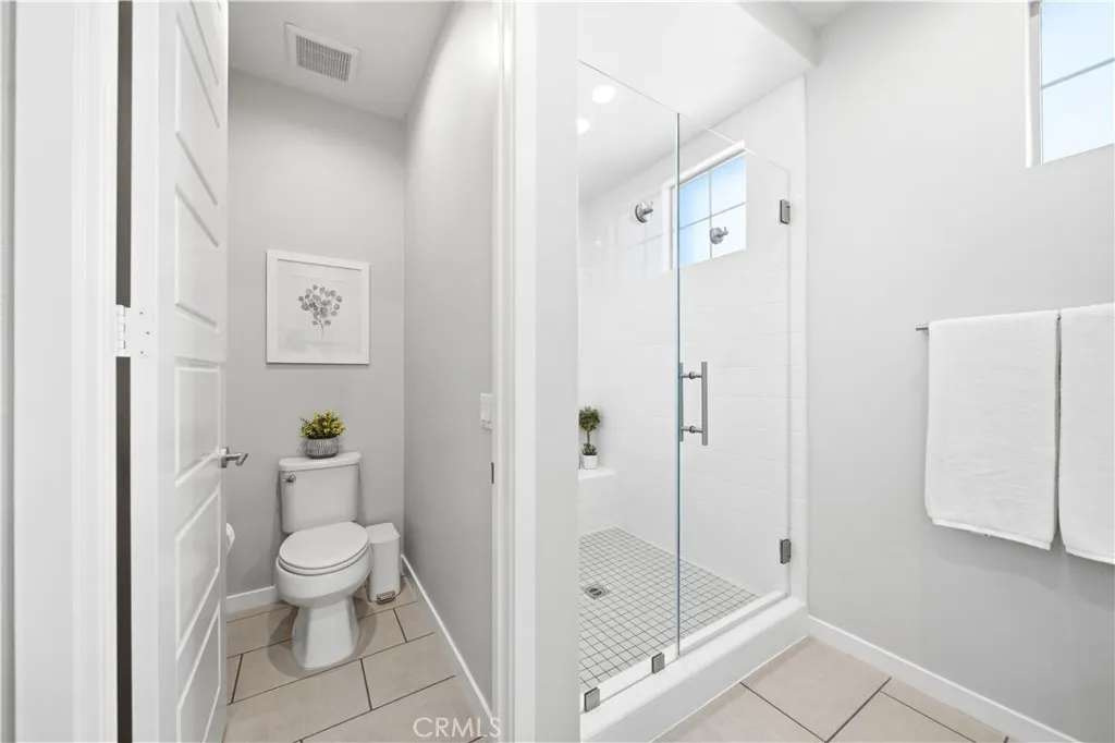 Additional image 21 of 49 Finch, Lake Forest, CA 92630