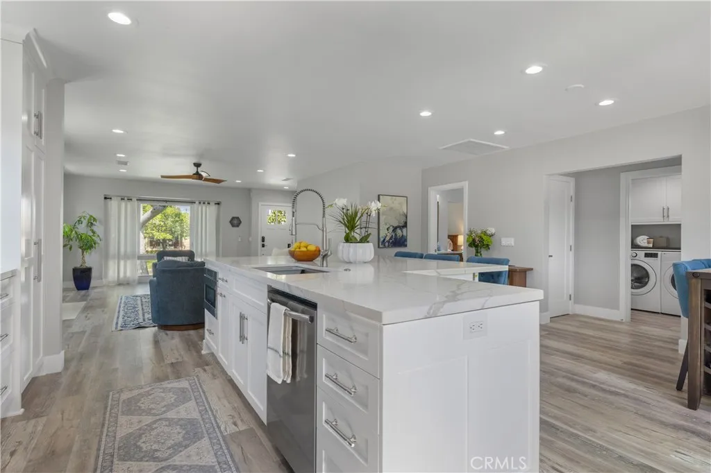 Additional image 55 of 286 Glendora Avenue, Long Beach, CA 90803