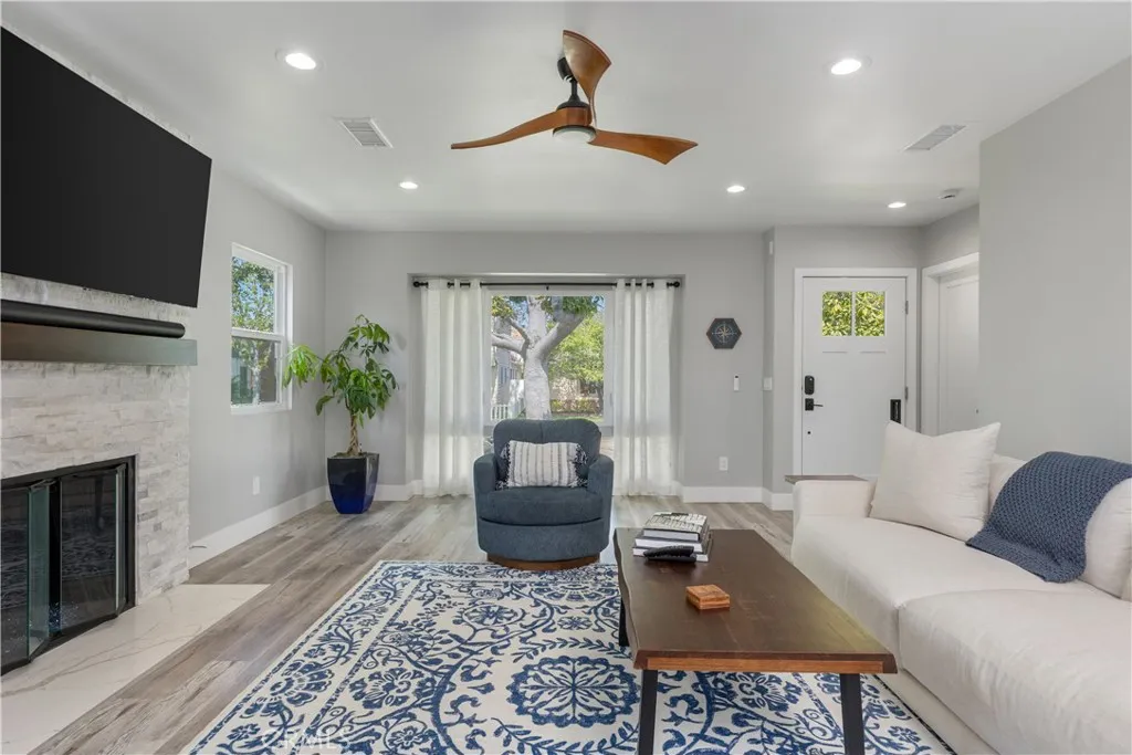 Additional image 44 of 286 Glendora Avenue, Long Beach, CA 90803