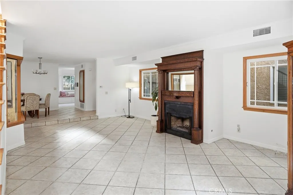 Additional image 36 of 121 Alabama St, Huntington Beach, CA 92648