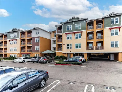3550 Torrance Boulevard Unit 313, Torrance, CA MLS: SB25028084