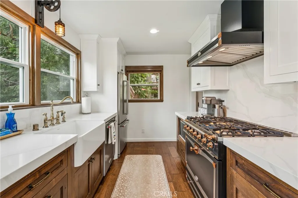 Additional image 6 of 28898 Palisades Dr, Lake Arrowhead, CA 92352