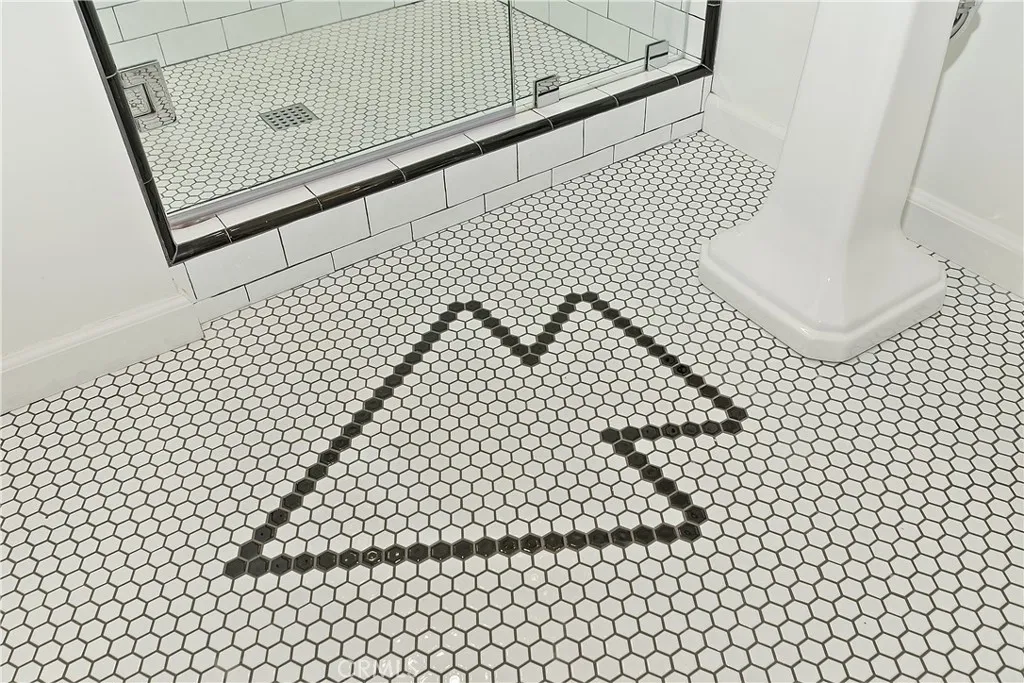 Additional image 39 of 28898 Palisades Dr, Lake Arrowhead, CA 92352