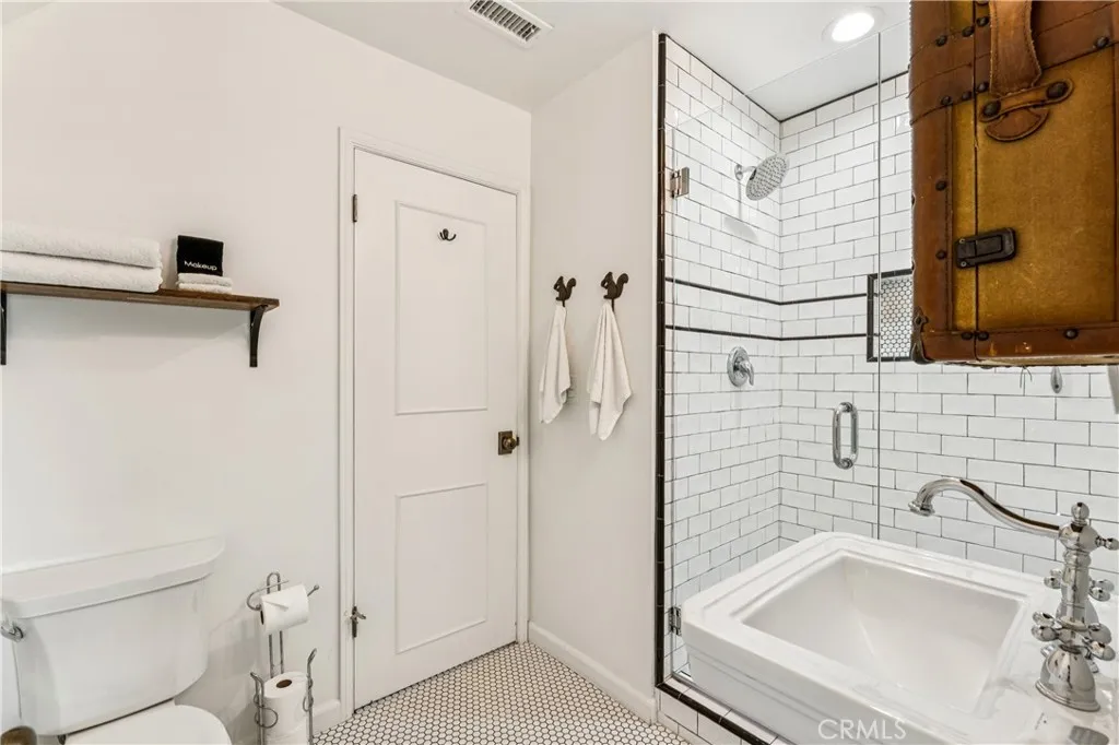 Additional image 107 of 28898 Palisades Dr, Lake Arrowhead, CA 92352